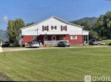 Main picture of 313 Plum St