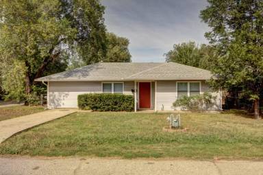 Main picture of 5513 NW 45th St
