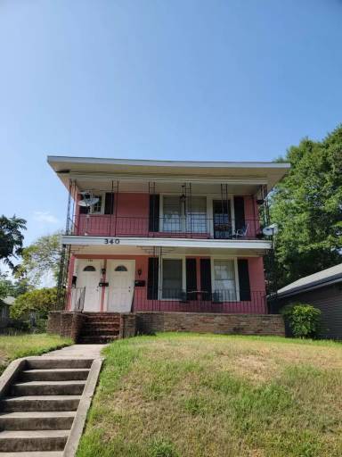 Main picture of 332 Prospect St