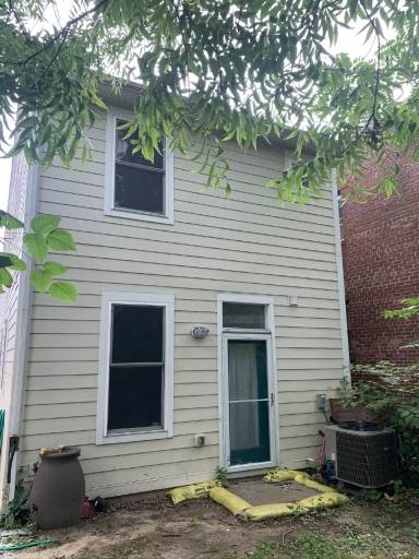 Main picture of 1828 Kendall St NE