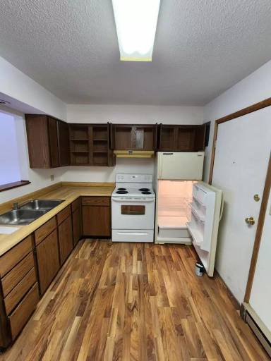 Main picture of 2421 Fryklund Dr