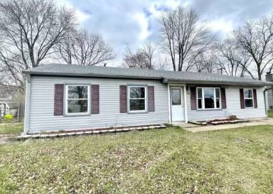 Main picture of 1817 N Main St