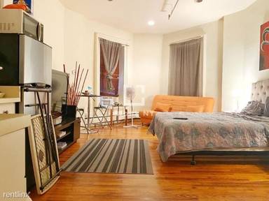 Main picture of 138 W 46th St