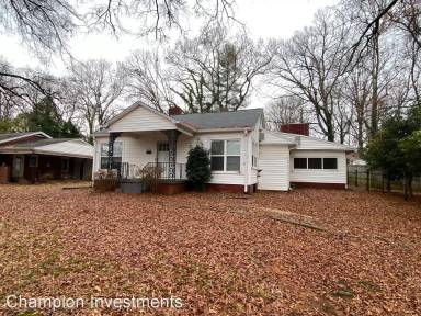 Main picture of 412 Franklin Ave