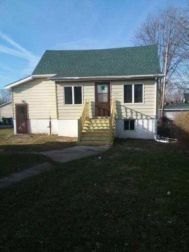 Main picture of 7012 Columbia Ave