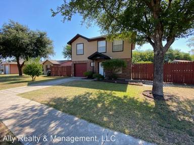 Main picture of 2110 Calle Estrella