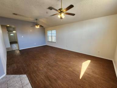 Main picture of 504 Ryan St
