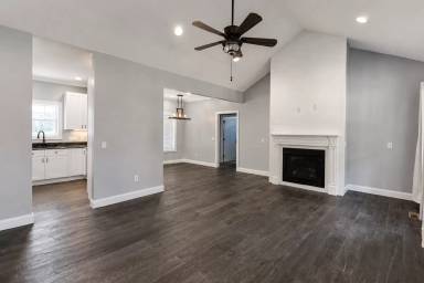 Main picture of 317 Charles Golden Rd