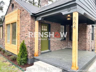 Main picture of 864 Charles Pl