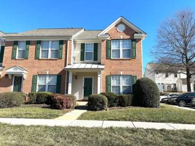 Main picture of 5356 Jocelyn Ln