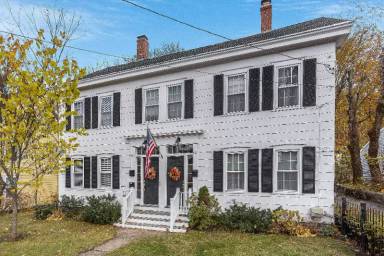 Main picture of 163 N Main St