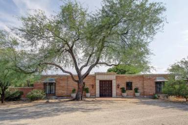 Main picture of 5350 E Camino Francisco Soza