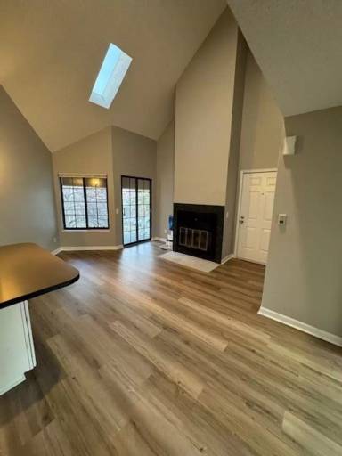 Main picture of 4713 Spine Rd