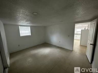Main picture of 11107 N 51st St
