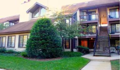 Main picture of 1605 Airy Hill Ct