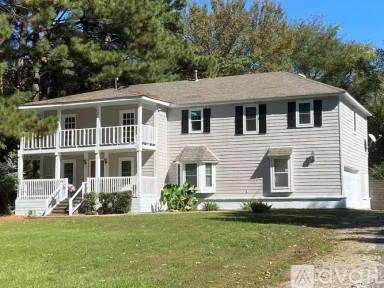 Main picture of 5850 Marian Dr