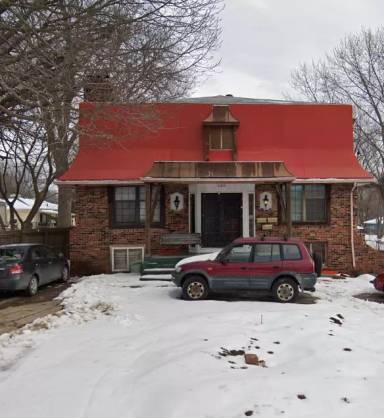Main picture of 3329 S Oxford Ave