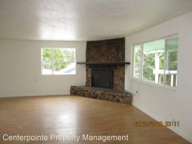 Main picture of 381 SE Darrell Ave