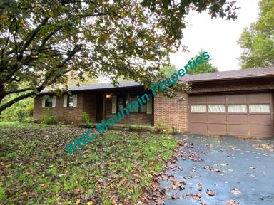 Main picture of Keeneland Drive