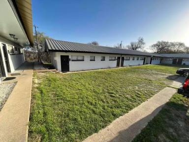 Main picture of 311 E Bryce Dr