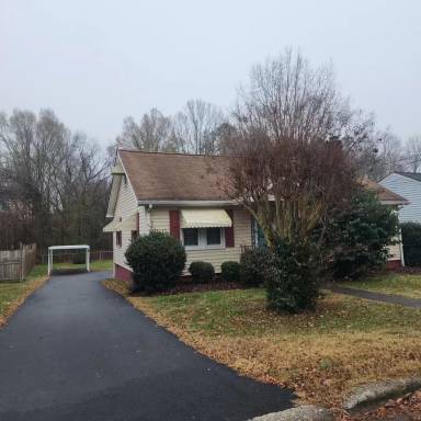 Main picture of 110 Oakland Ave