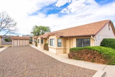 Main picture of 8460 E Lakeshore Dr
