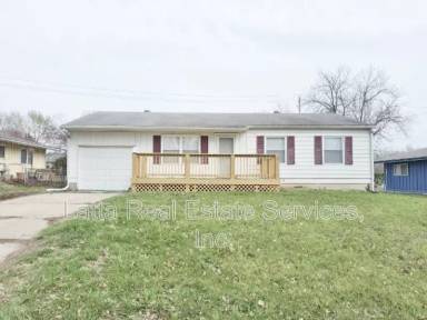 Main picture of 9219 Stark Ave