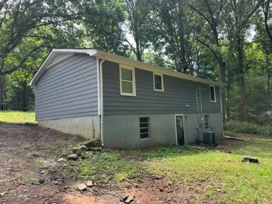 Main picture of 2924 New Hope Rd