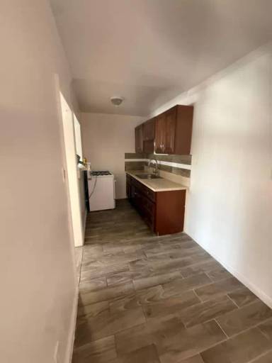 Main picture of 1117 S Norton Ave