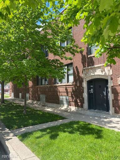 Main picture of 2652 W 64th St