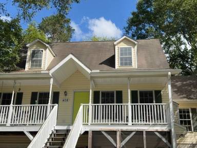 Main picture of 408 Mitchell Ln