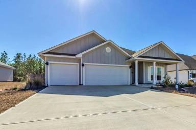 Main picture of 2417 Dakota Way