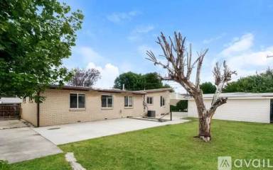 Main picture of 4895 W Coquille Ave