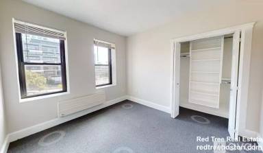 Main picture of 829 Beacon St Apartments