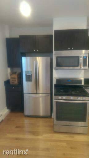 Main picture of 322 1/2 Western Ave