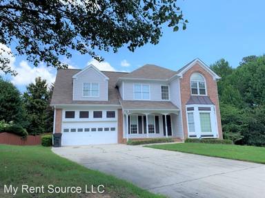 Main picture of 450 Tara Oaks Ct