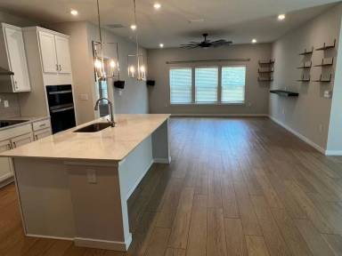 Main picture of 204 Park View Ln