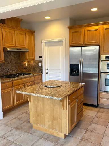 Main picture of 550 Calle Buena Vista