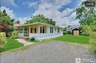 Main picture of 409 Forepeak Ave