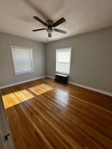 Main picture of 2828 S Moreland Blvd