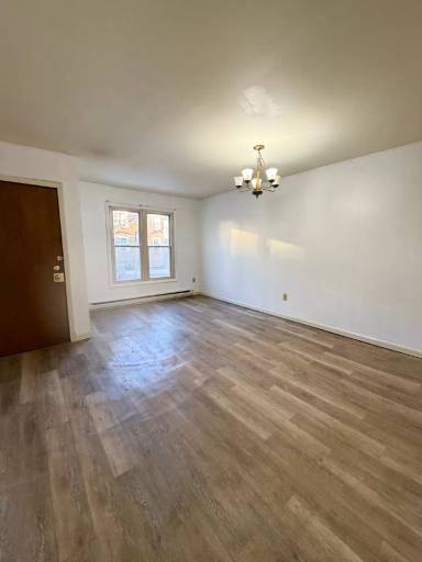 Main picture of 32 Myrtle Ave