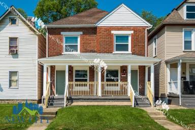 Main picture of 41 N Central Ave