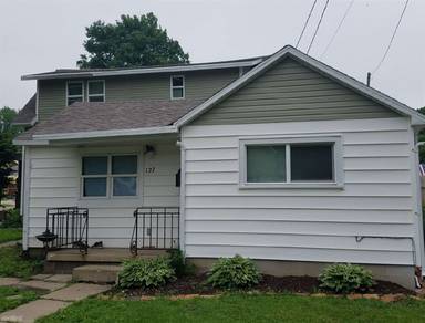 Main picture of 127 N Comstock St