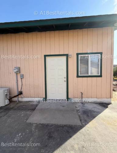 Main picture of 3832 Sierra St