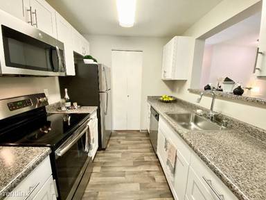 Main picture of 3080 118th Ave SE