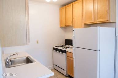 Main picture of 4801 N Bell Ave