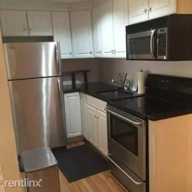 Main picture of 511 Beacon St