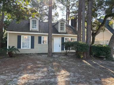 Main picture of 623 Lloyd St