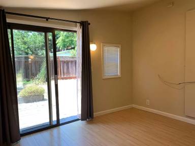 Main picture of 643 18th Ave