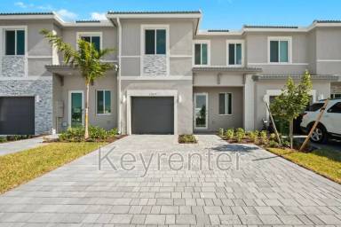 Main picture of 1327 SE 7th Ter